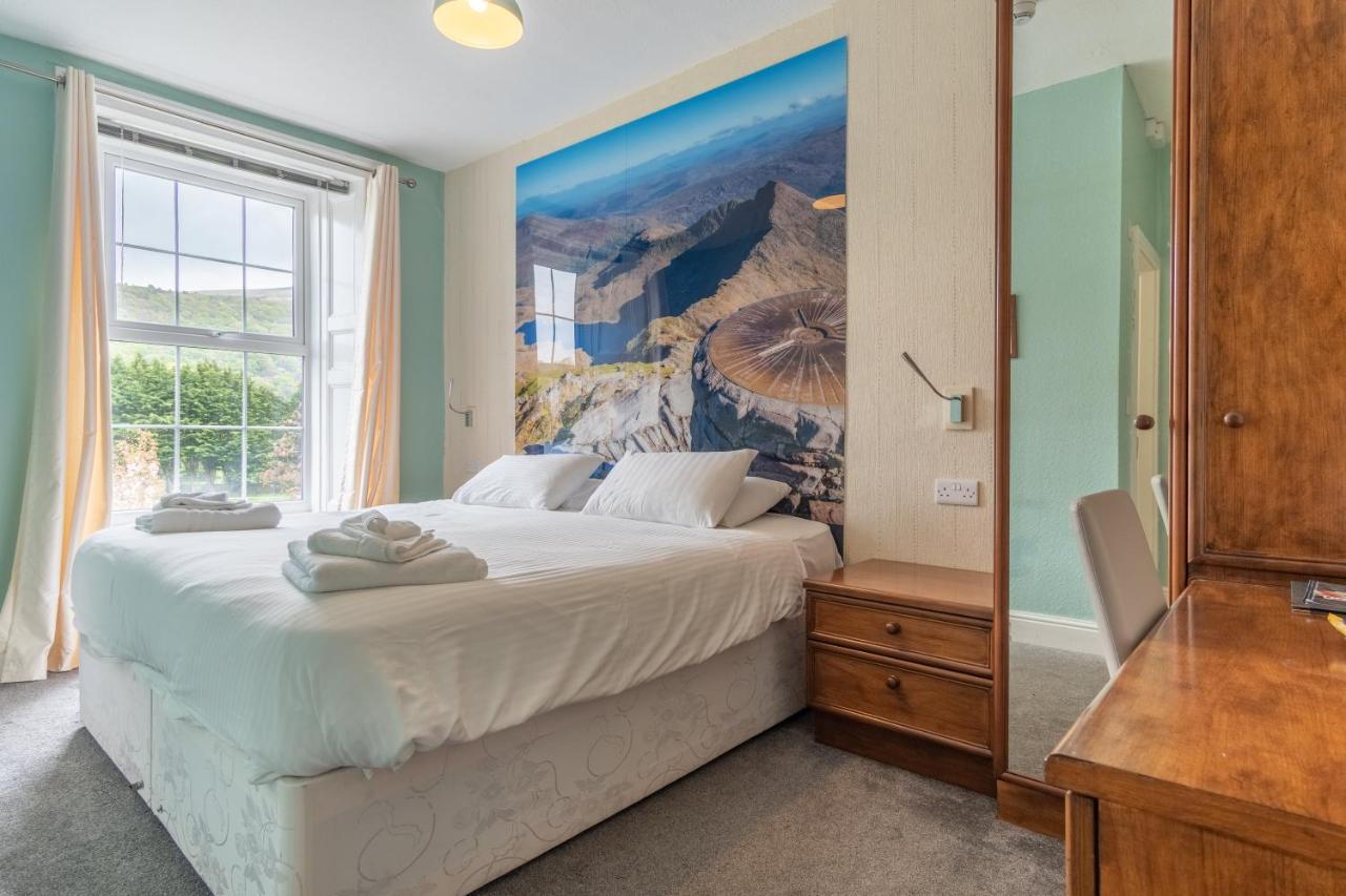 Padarn Hotel Llanberis Exterior photo